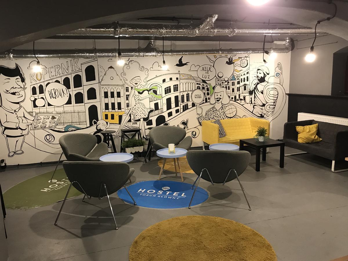Hostel Torun Glowny מראה חיצוני תמונה
