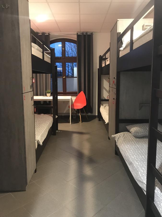 Hostel Torun Glowny מראה חיצוני תמונה